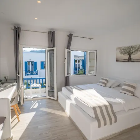 Acrogiali Beachfront Mykonos Hotel 4*