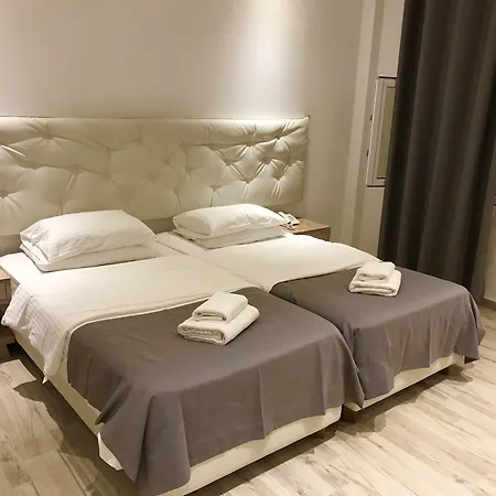 호텔 Acrogiali Beachfront Mykonos 4*