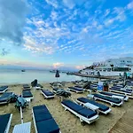 Отель Acrogiali Beachfront Mykonos Платис Ялос