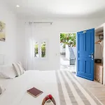 ホテル Acrogiali Beachfront Mykonos