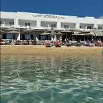 Acrogiali Beachfront Mykonos מלון